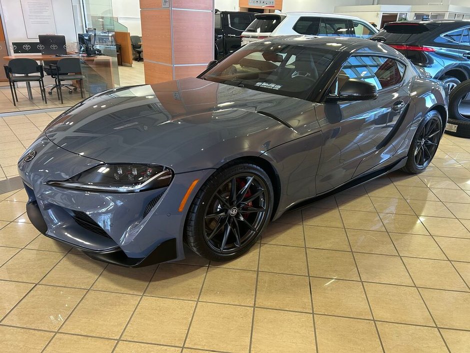 2024  GR Supra 3.0L Premium MT in Charlemagne, Quebec