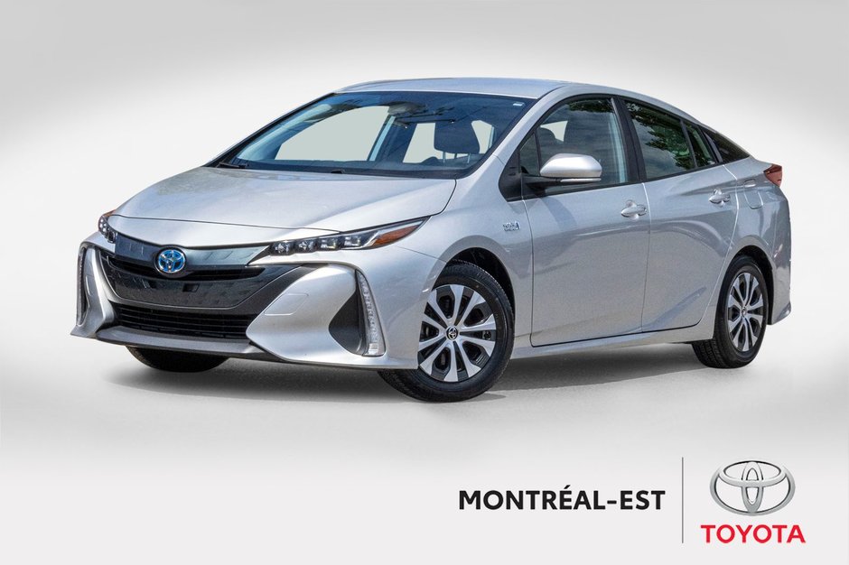 2022 Toyota PRIUS PRIME **HYBRIDE BRANCHABLE**JAMAIS ACCIDENTÉ** in Charlemagne, Quebec