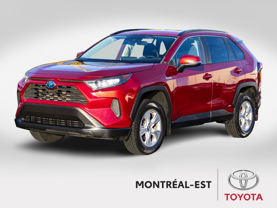 2020 Toyota RAV4 Hybride LE AWD **CARPLAY, MAG, CAMÉRA** in Charlemagne, Quebec
