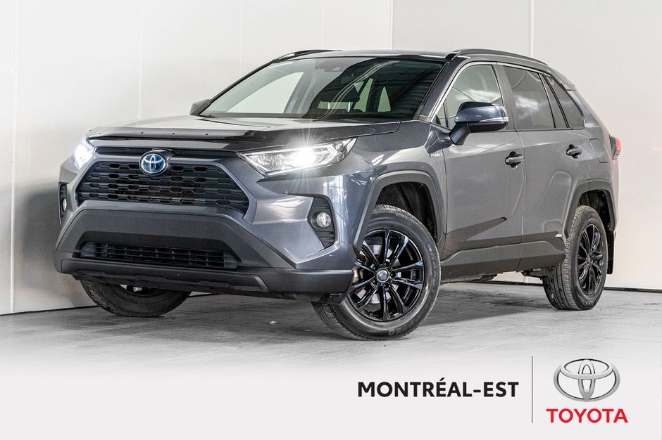 RAV4 Hybride XLE **JAMAIS ACCIDENTÉ** TOIT+CAMERA+CARPLAY 2021 à Charlemagne, Québec