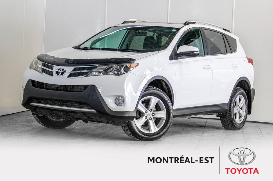 Toyota RAV4 XLE AWD **JAMAIS ACCIDENTÉ** TOIT+MAG+BLUETOOTH 2013 à Charlemagne, Québec