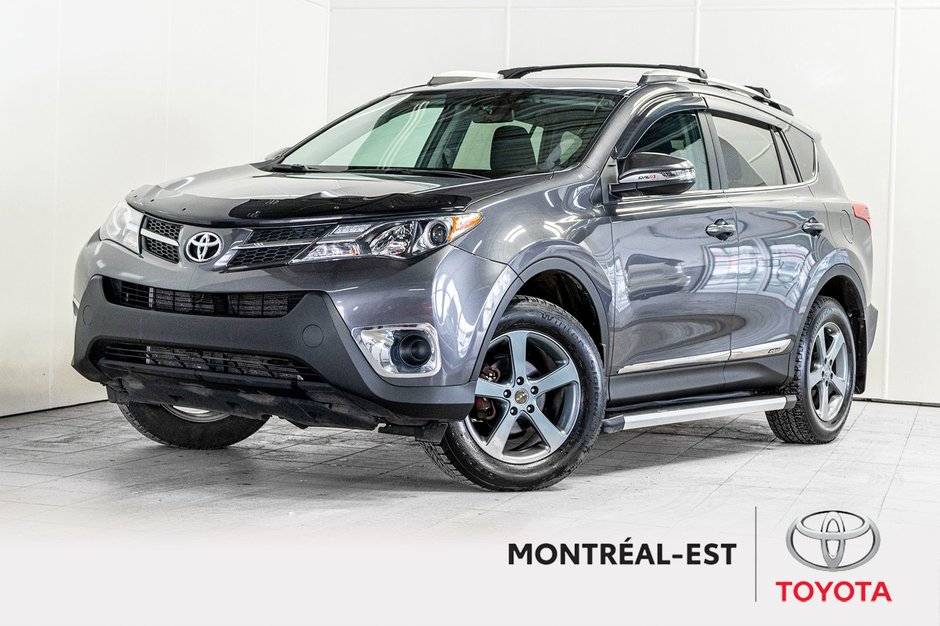 Toyota RAV4 LE AWD **JAMAIS ACCIDENTÉ+SIÈGES CHAUFANTS+CAMÉRA* 2015 à Charlemagne, Québec