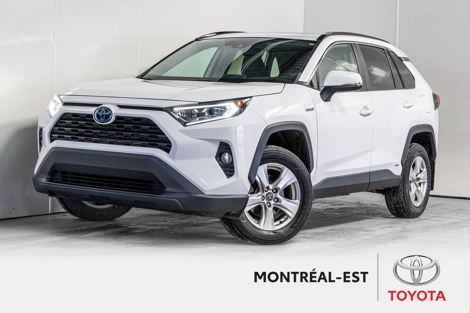 Toyota RAV4 Hybride XLE AWD **JAMAIS ACCIDENTÉ** TOIT+MAG+CARPLAY 2019 à Charlemagne, Québec