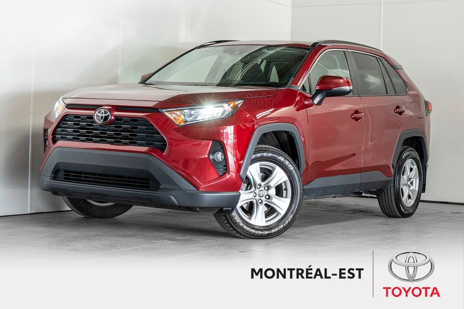 RAV4 XLE **JAMAIS ACCIDENTÉ** TOIT+CAMERA+CARPLAY 2021 à Charlemagne, Québec