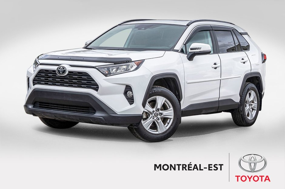 Toyota RAV4 XLE **JAMAIS ACCIDENTÉ+TOIT+MAG+CAMÉRA** 2021 à Charlemagne, Québec