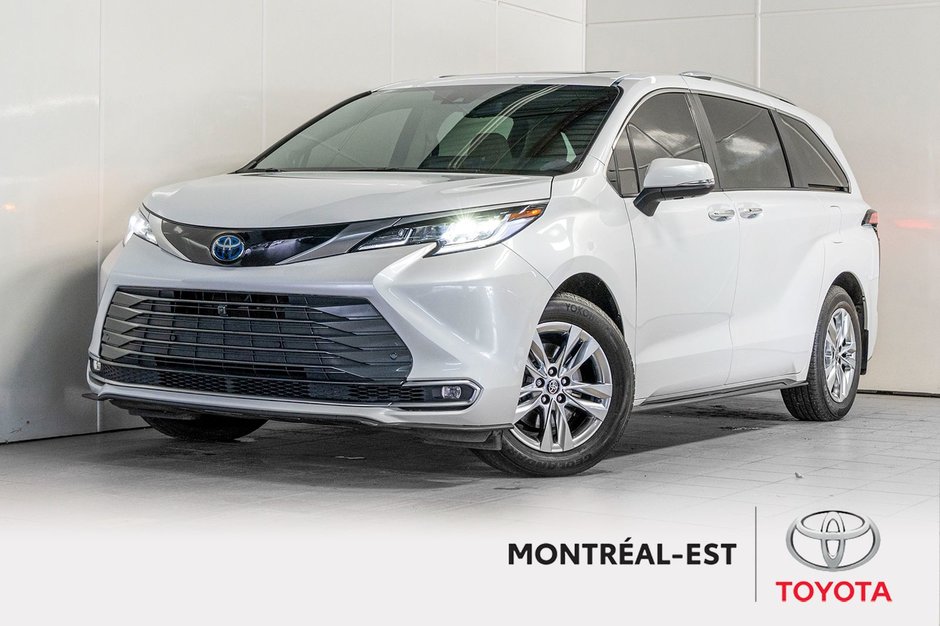 2023  Sienna Hybrid LIMITED AWD **RARE**JAMAIS ACCIDENTÉ** CUIR+TOIT in Charlemagne, Quebec