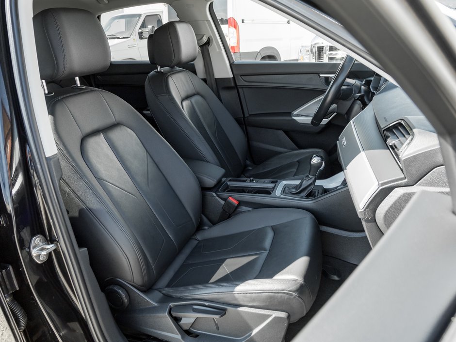 2019 Audi Q3 2.0T Komfort-20
