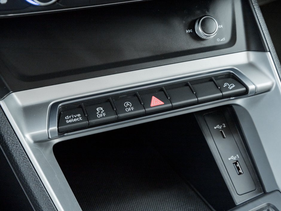 2019 Audi Q3 2.0T Komfort-16