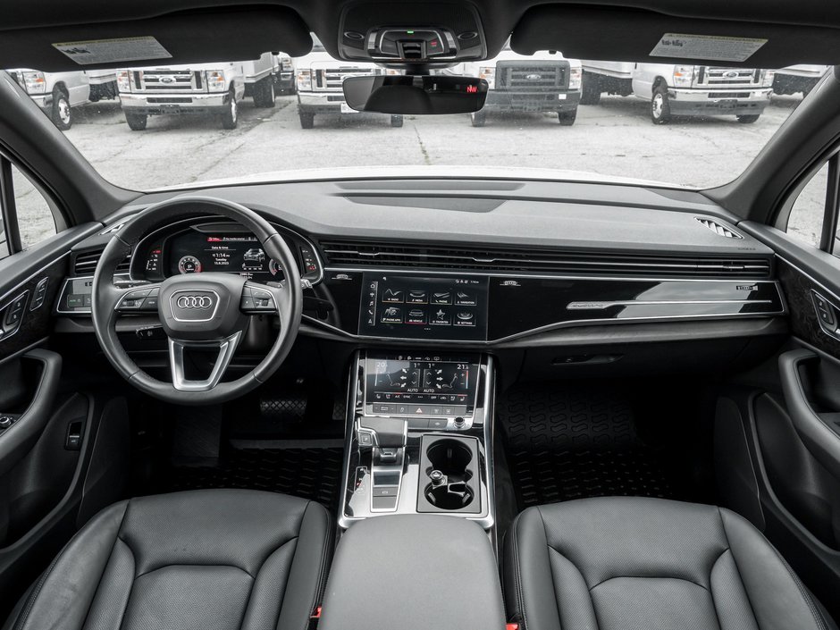2022 Audi Q7 55 Progressiv-24
