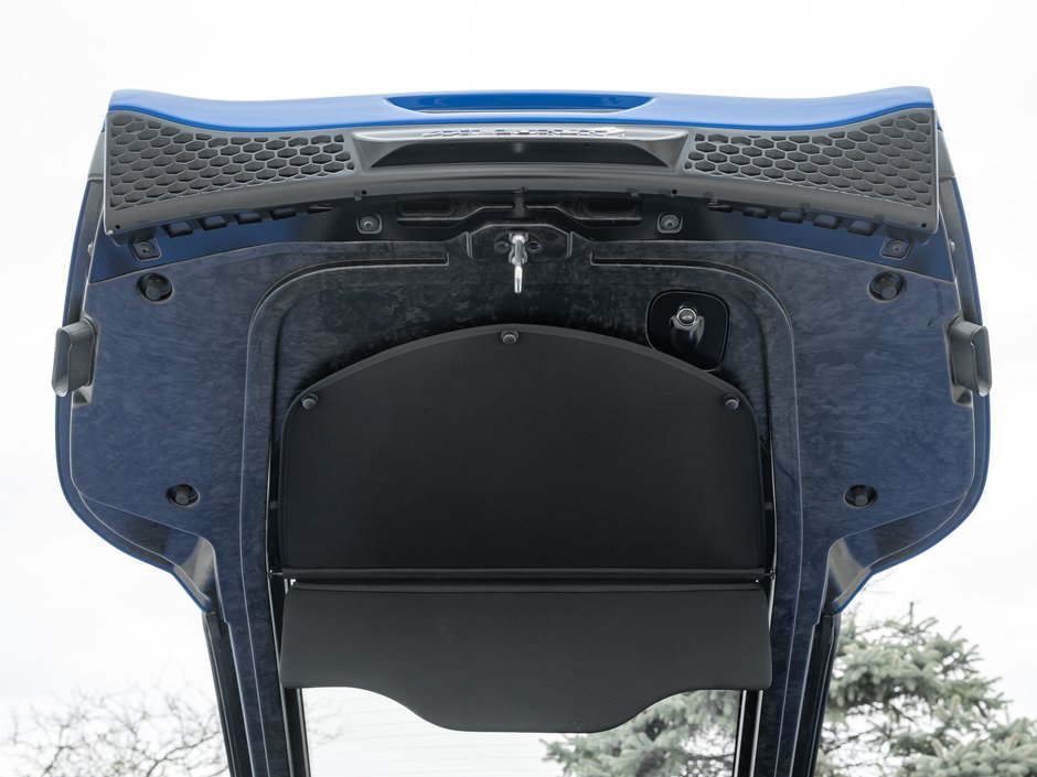 2022 McLaren GT-10
