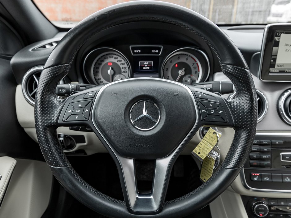 2015 Mercedes-Benz GLA-Class GLA 250-9