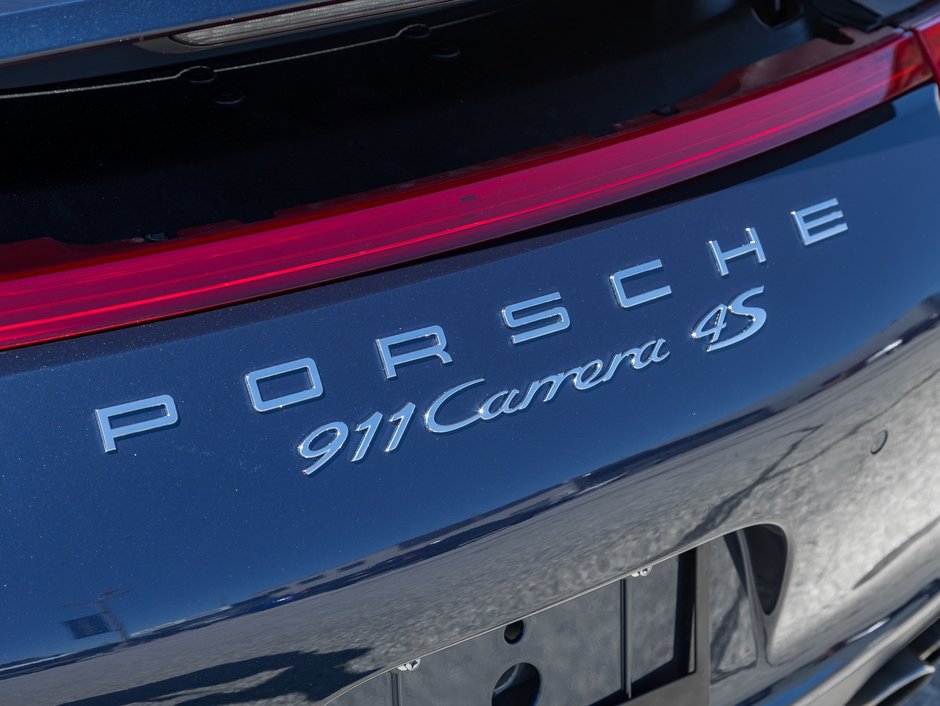 2016 Porsche 911 Carrera 4S-29