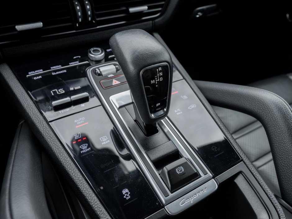 2022 Porsche Cayenne-20