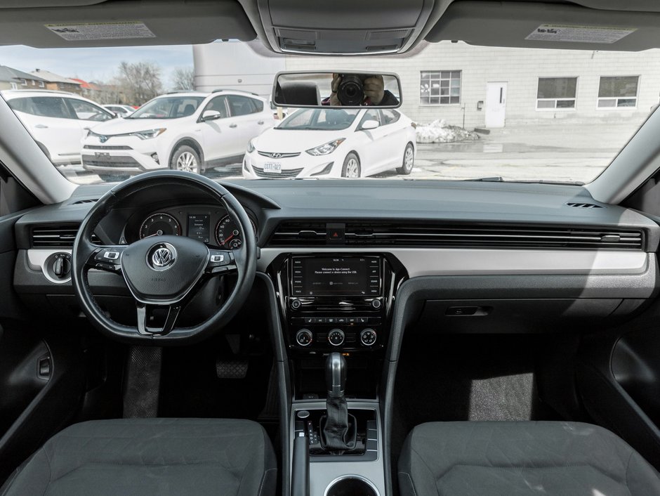 2020 Volkswagen Passat Comfortline-18