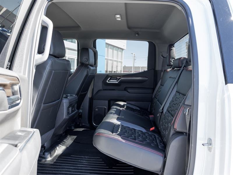 2024 Chevrolet Silverado 1500 Crew Cab Short Box 4-Wheel Drive RST-31