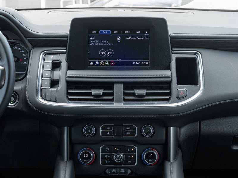 2023 Chevrolet Suburban 4x4 LS-24