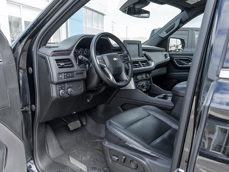 2023 Chevrolet Suburban 4x4 LS-8