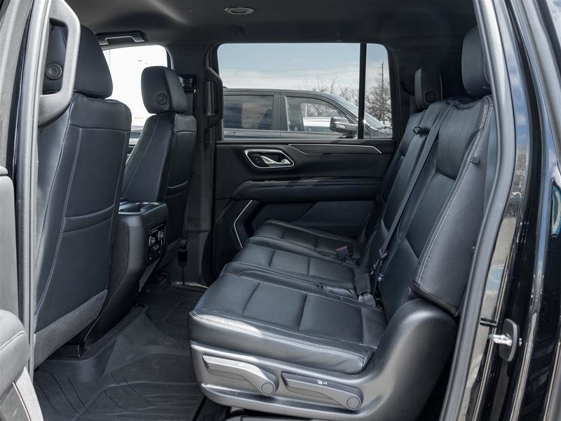2023 Chevrolet Suburban 4x4 LS-20