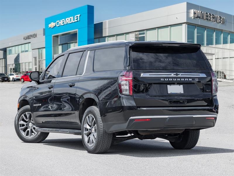 2023 Chevrolet Suburban 4x4 LS-5