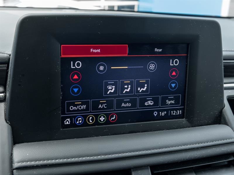 2023 Chevrolet Suburban 4x4 LS-13