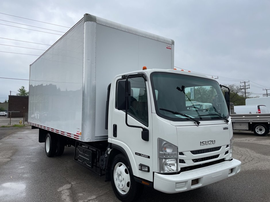 2018 Isuzu NRR Used 2018 Isuzu NRR Diesel 20' Body Walk-Ramp-2