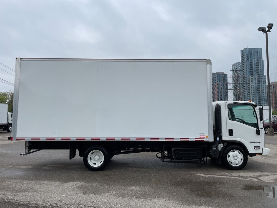 2018 Isuzu NRR Used 2018 Isuzu NRR Diesel 20' Body Walk-Ramp-3
