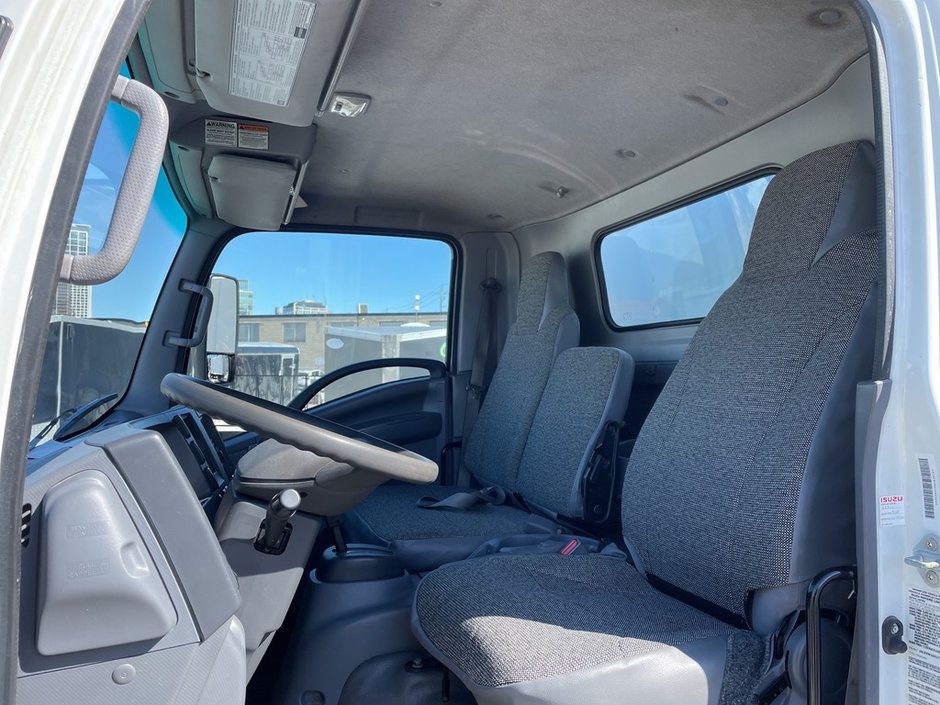 2018 Isuzu NRR Used 2018 Isuzu with Tailgate Loader-8