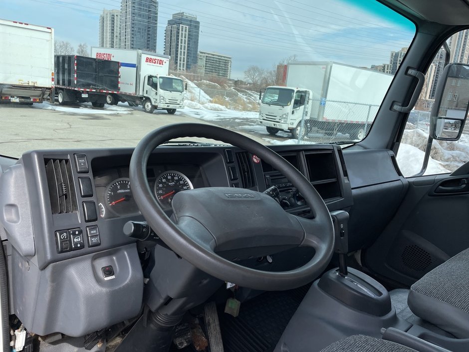 2019 Isuzu NRR Used 19 Isuzu NRR w/Tailgate powertrain warranty-10