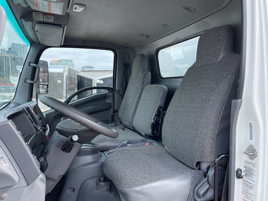 2019 Isuzu NRR Used 19 Isuzu NRR w/Tailgate powertrain warranty-9