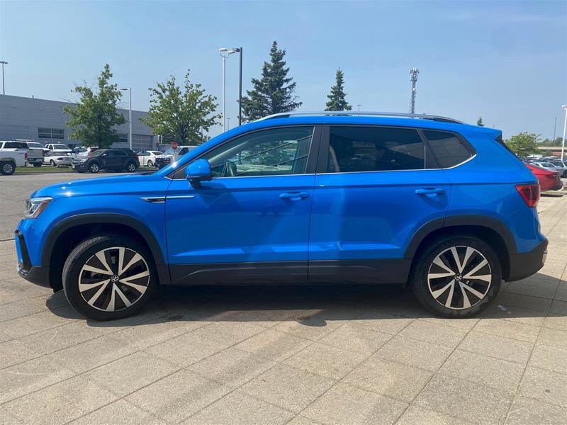 2023 Volkswagen Taos Highline-3