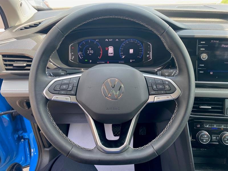 2023 Volkswagen Taos Highline-12