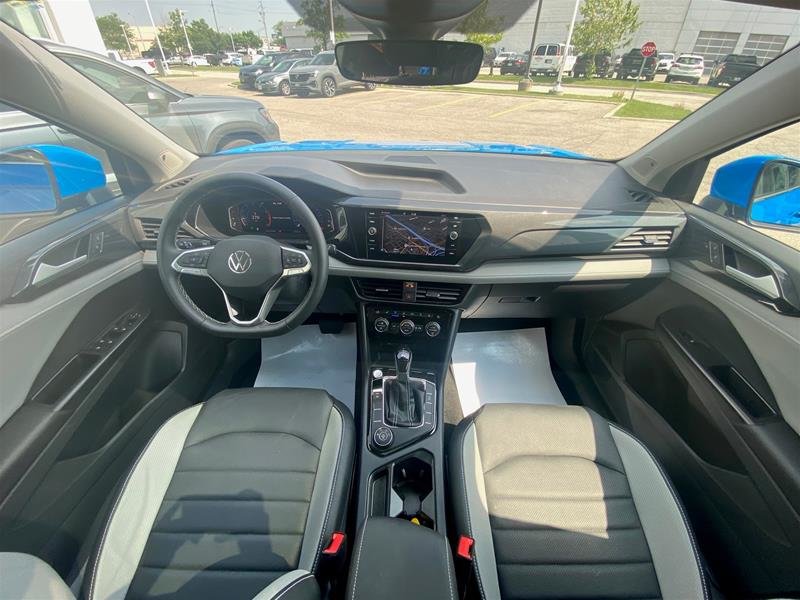 2023 Volkswagen Taos Highline-22