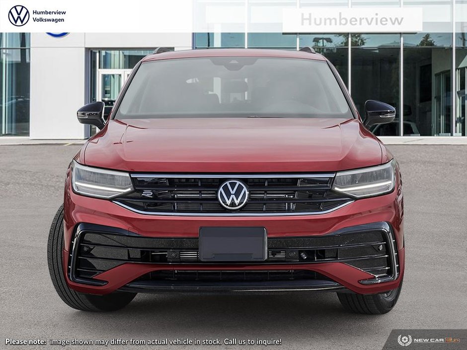 2024 Volkswagen Tiguan Comfortline R-Line Black Edition-1