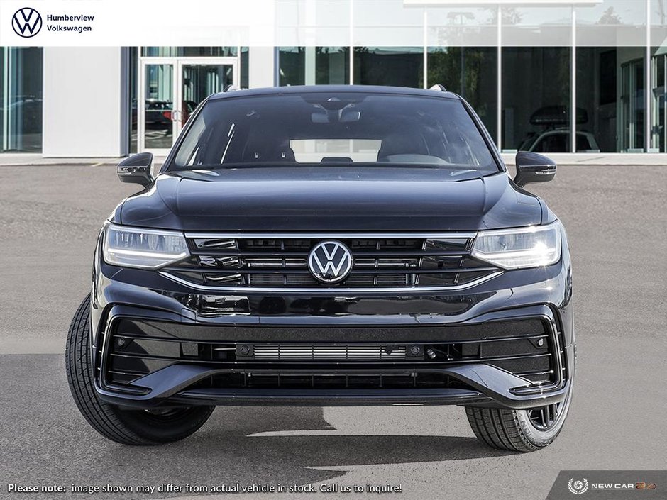 2024 Volkswagen Tiguan Comfortline R-Line Black Edition-1