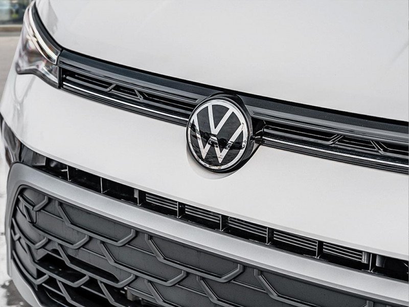 2026 Volkswagen Taos Trendline 4MOTION  - Heated Seats-6