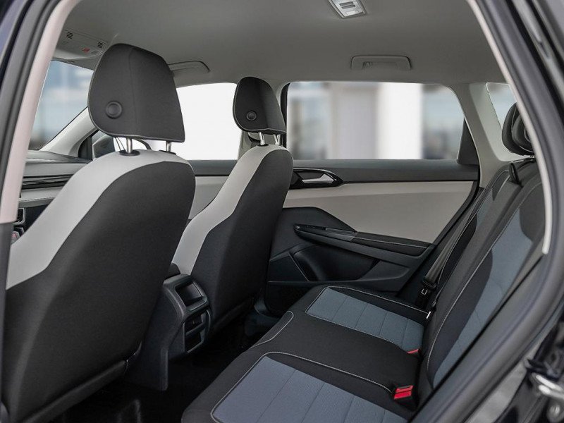 2026 Volkswagen Taos Trendline 4MOTION  - Heated Seats-18