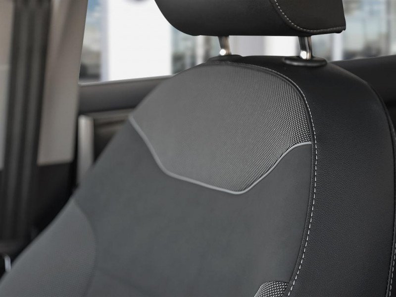 2026 Volkswagen Taos Comfortline Black Edition-17