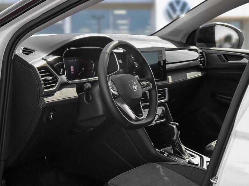 2026 Volkswagen Taos Comfortline Black Edition-11