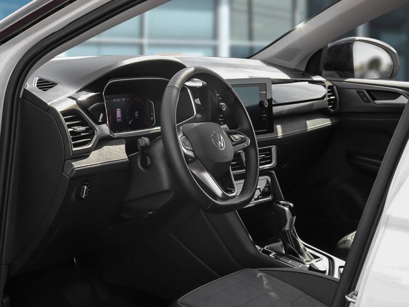 2026 Volkswagen Taos Comfortline Black Edition-11