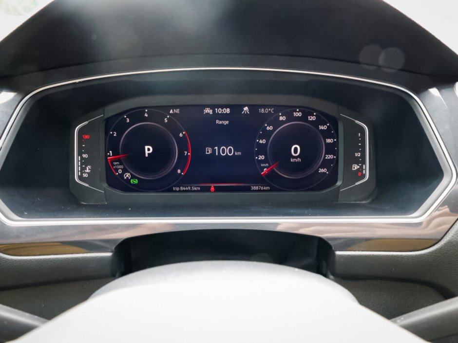 2024 Volkswagen Tiguan Comfortline R-Line Black Edition-40