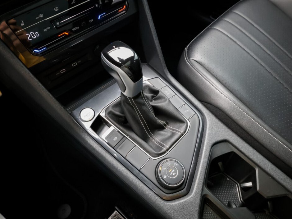 2024 Volkswagen Tiguan Comfortline R-Line Black Edition-44