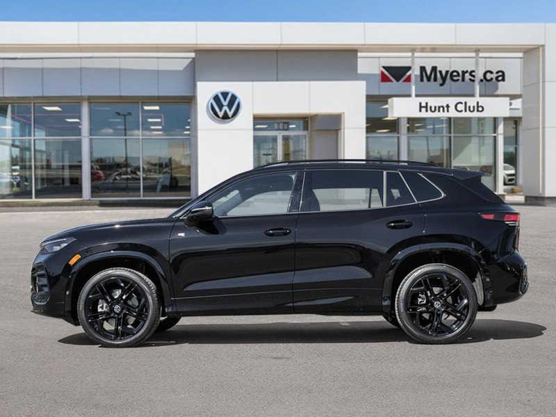 2026 Volkswagen Tiguan Comfortline R-Line Black Edition-2