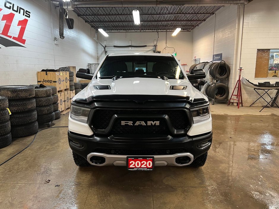 2020 Ram 1500 Rebel-1