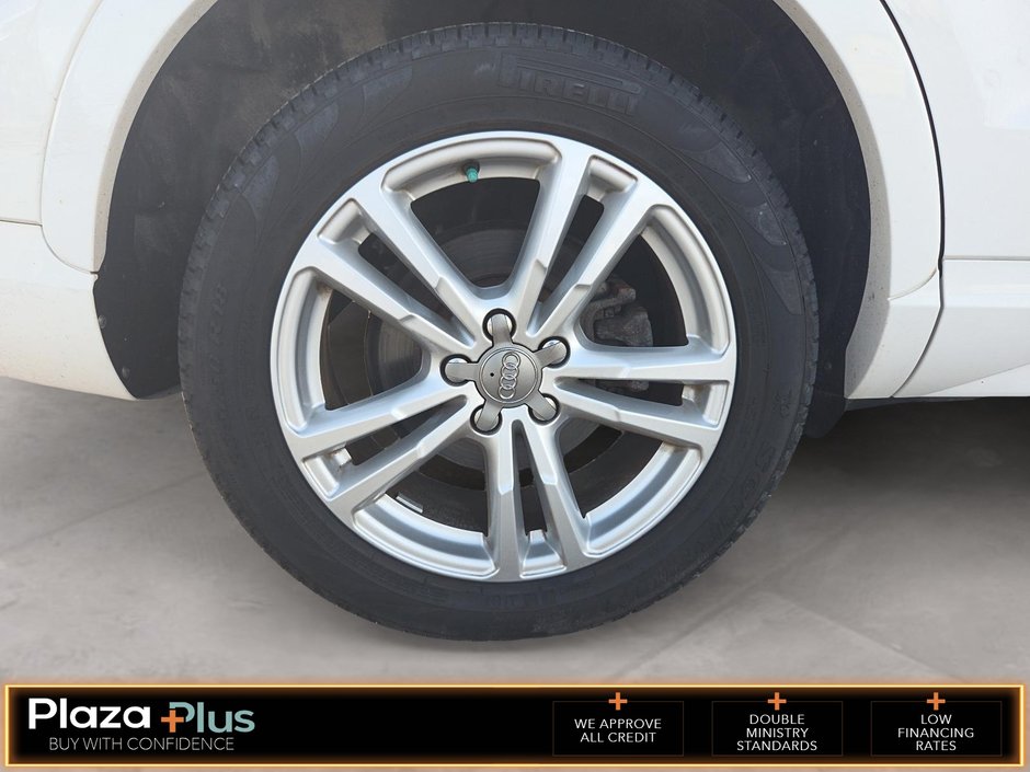 2016 Audi Q3 Technik Certified    Quattro 4dr 2.0T Technik