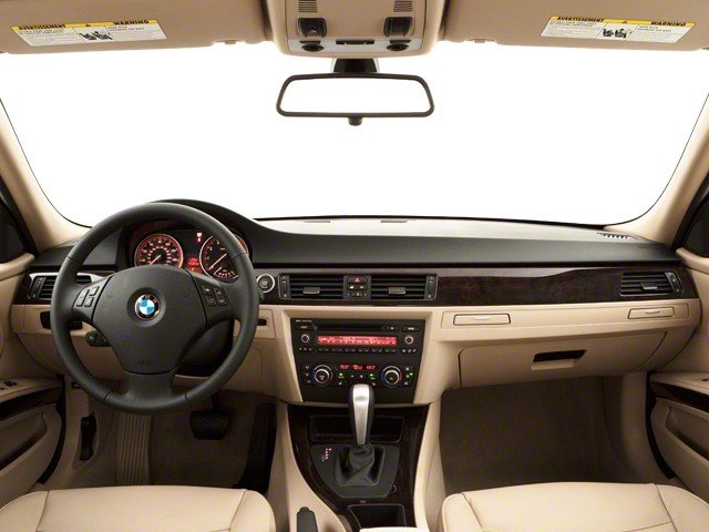2011 BMW 3 Series 323i