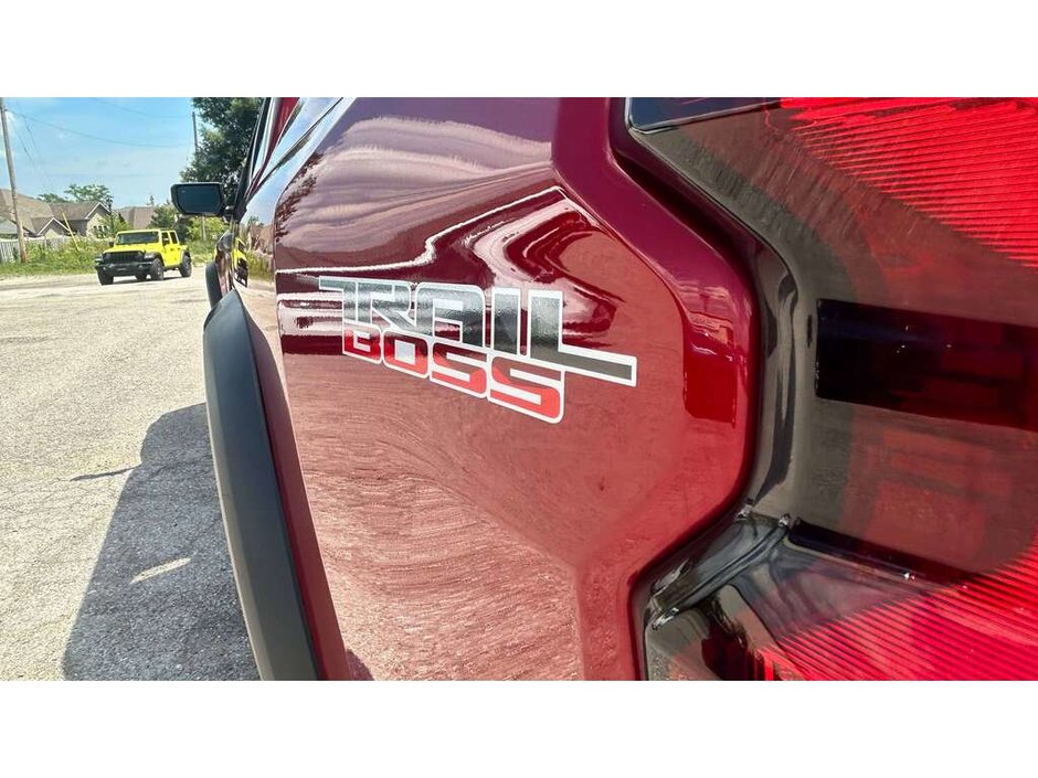 2025 Chevrolet Colorado 4WD Trail Boss 4WD Crew Cab Trail Boss