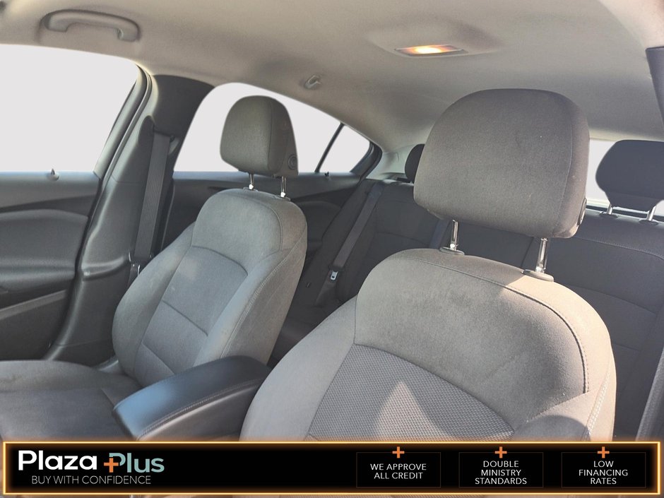 2019 Chevrolet Cruze LT 4dr HB LT