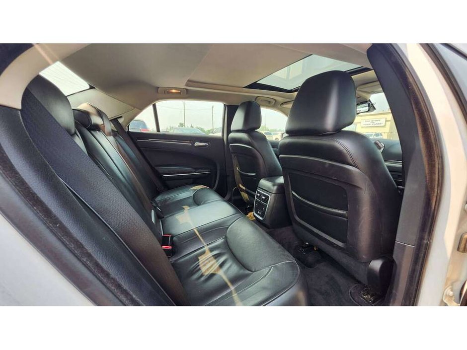 2018 Chrysler 300 Limited 300 LIMITED RWD   3.6L PENTASTAR V6 ENGINE