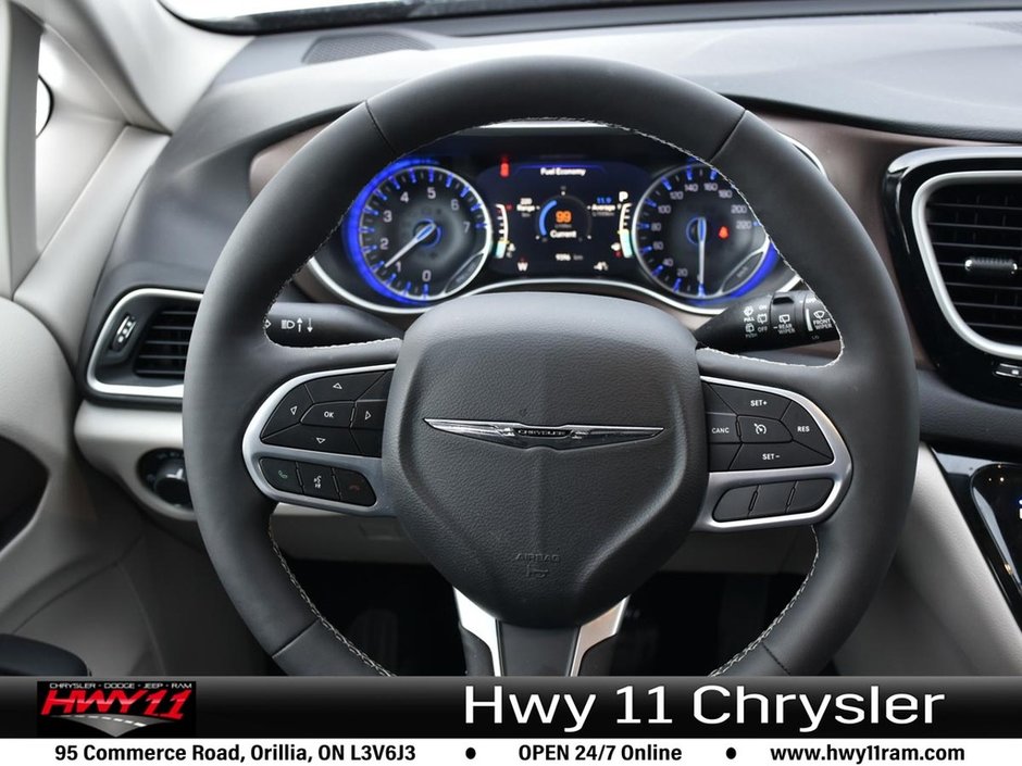 2024 Chrysler Grand Caravan SXT-14