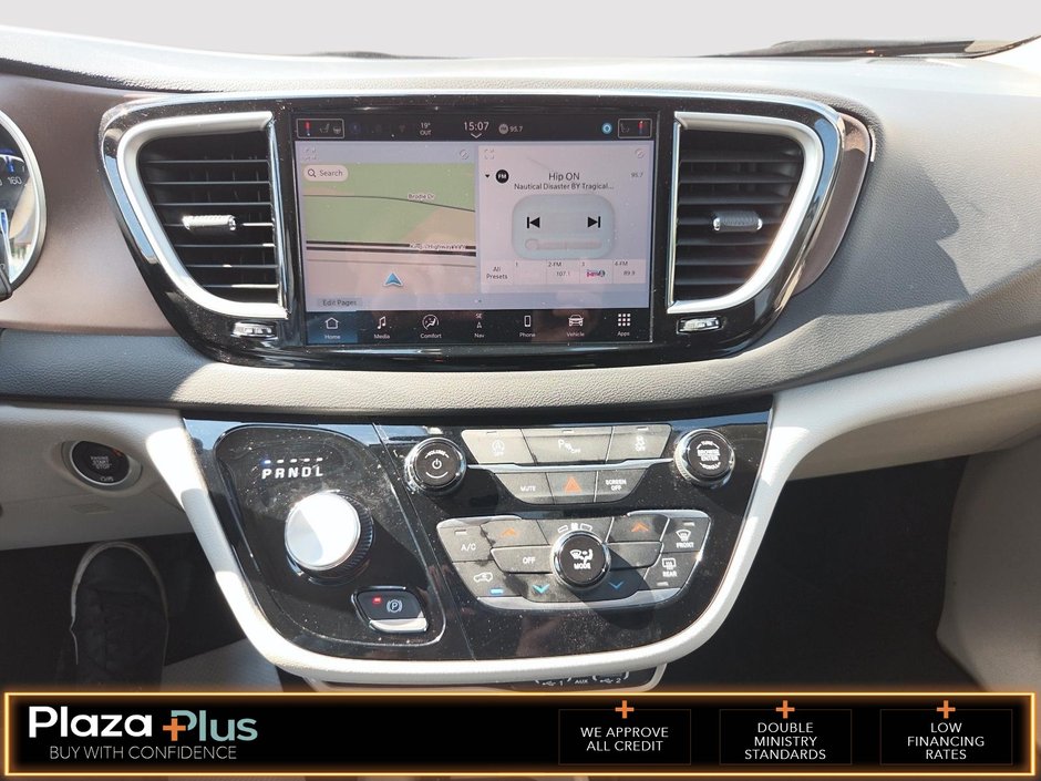 2024 Chrysler Grand Caravan SXT SXT 2WD